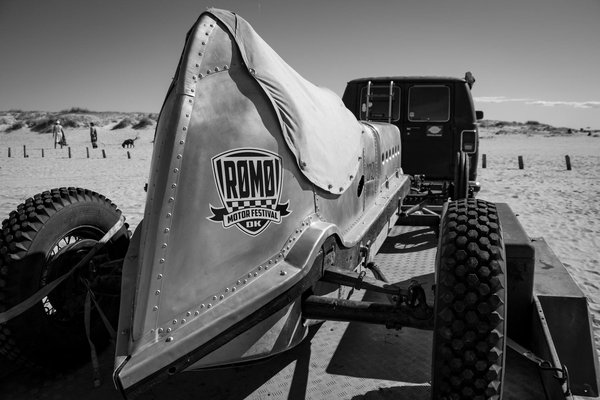 Effortless Guide: Master DIY Rear Brake Pad Replacement on Your Triumph Tiger 900